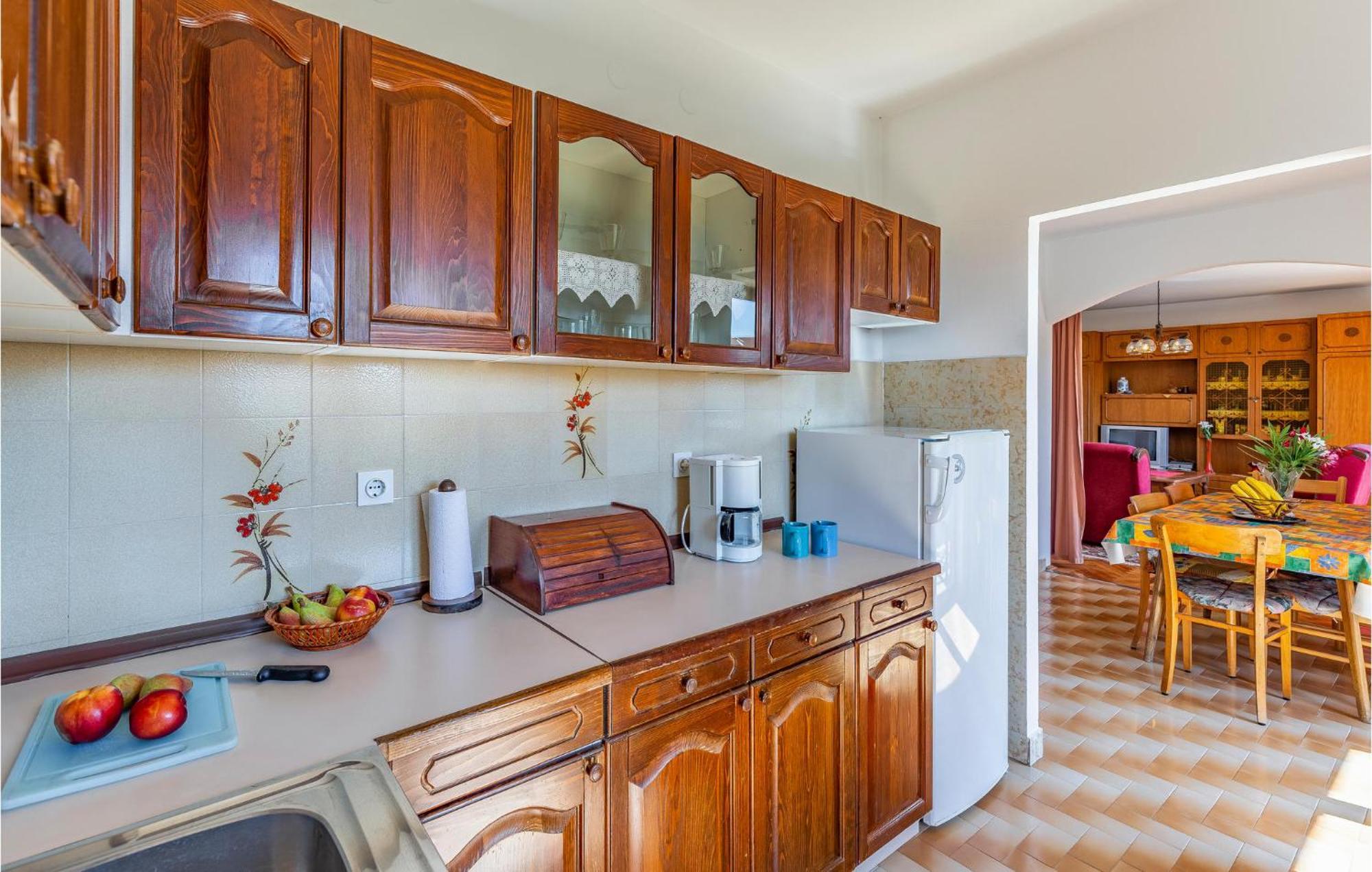 Awesome Apartment In Medulin With Kitchen Kültér fotó